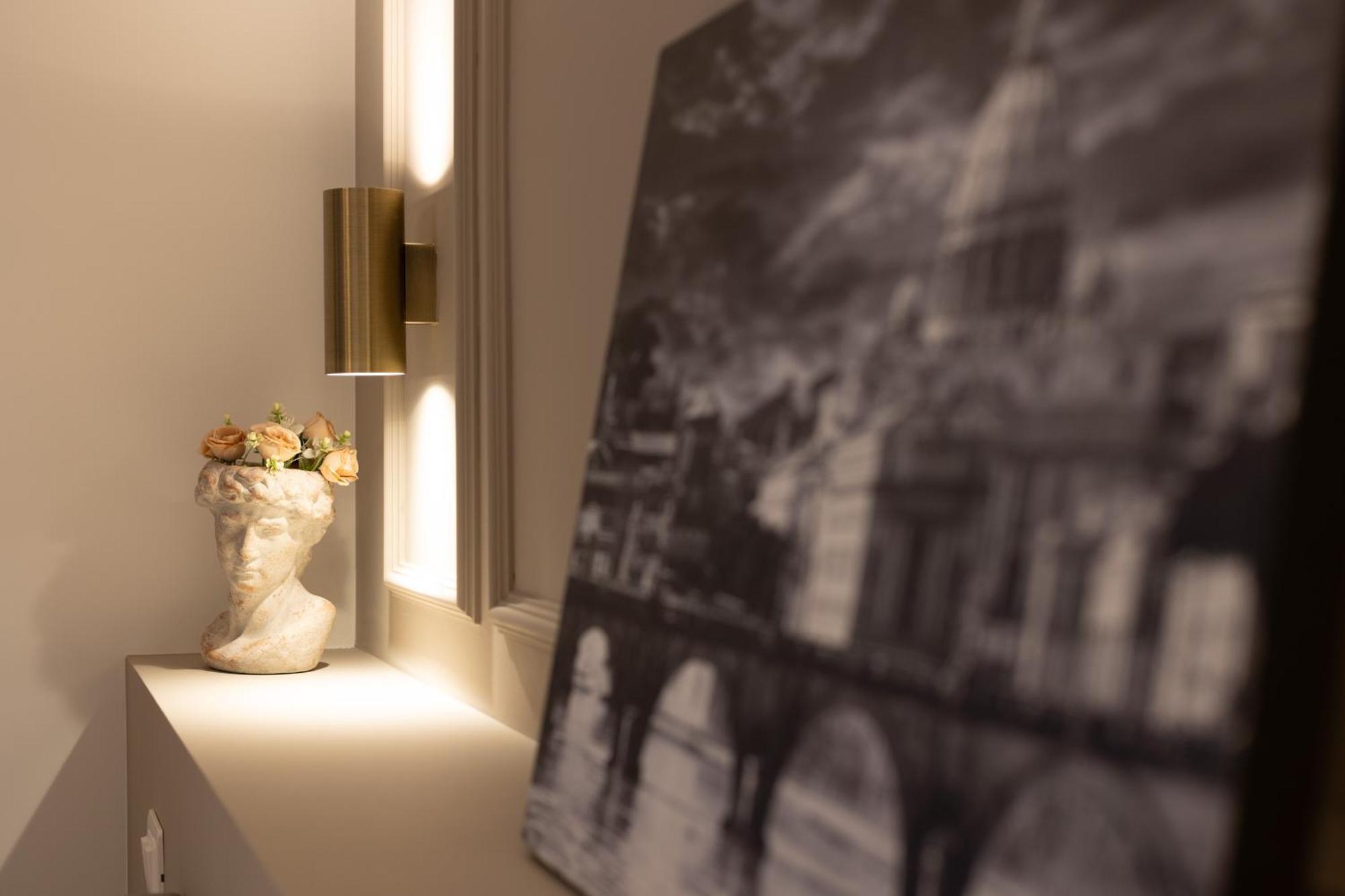De Vince Suites - Luxury Rooms - Roma Termini エクステリア 写真