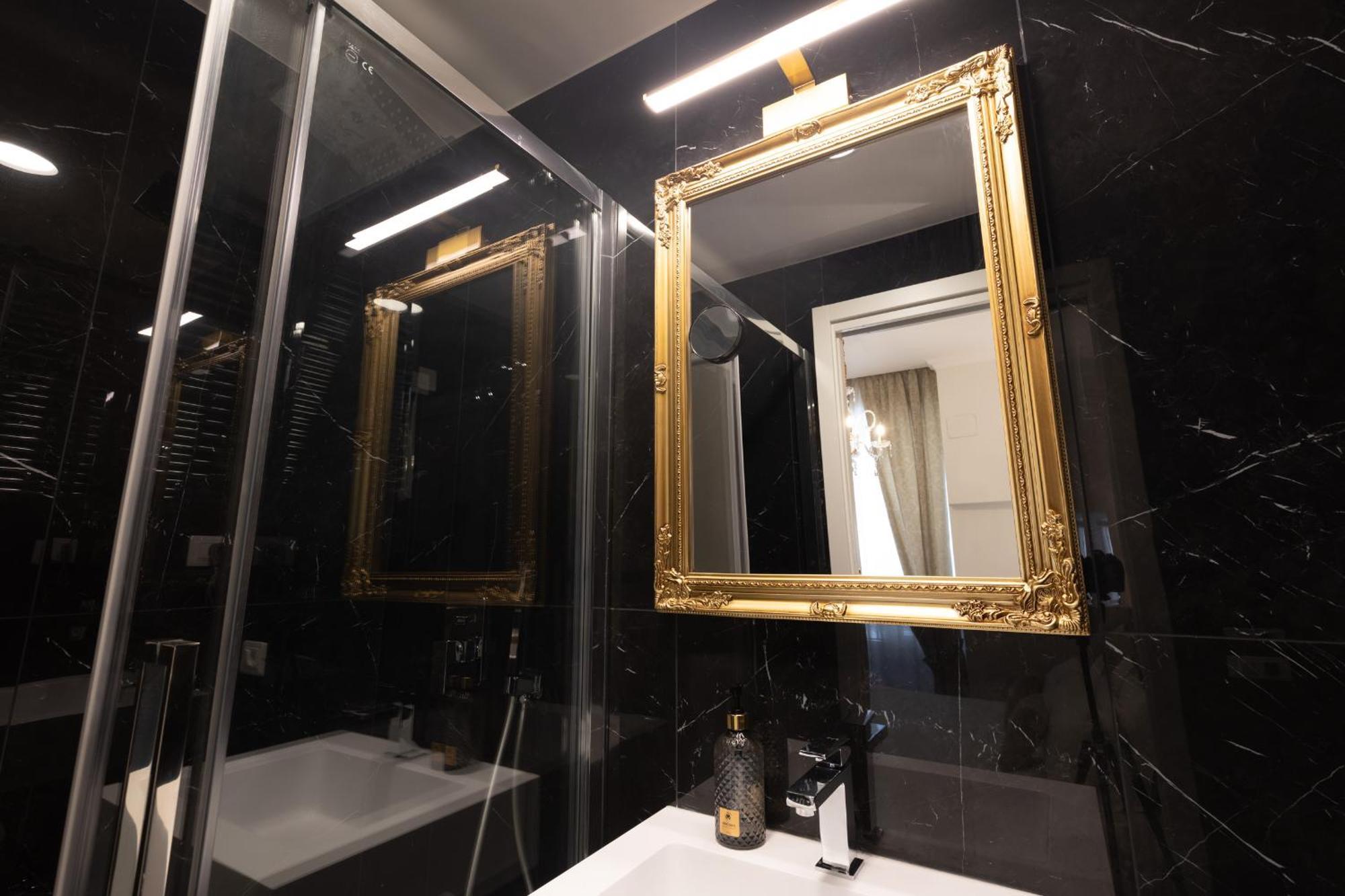 De Vince Suites - Luxury Rooms - Roma Termini エクステリア 写真