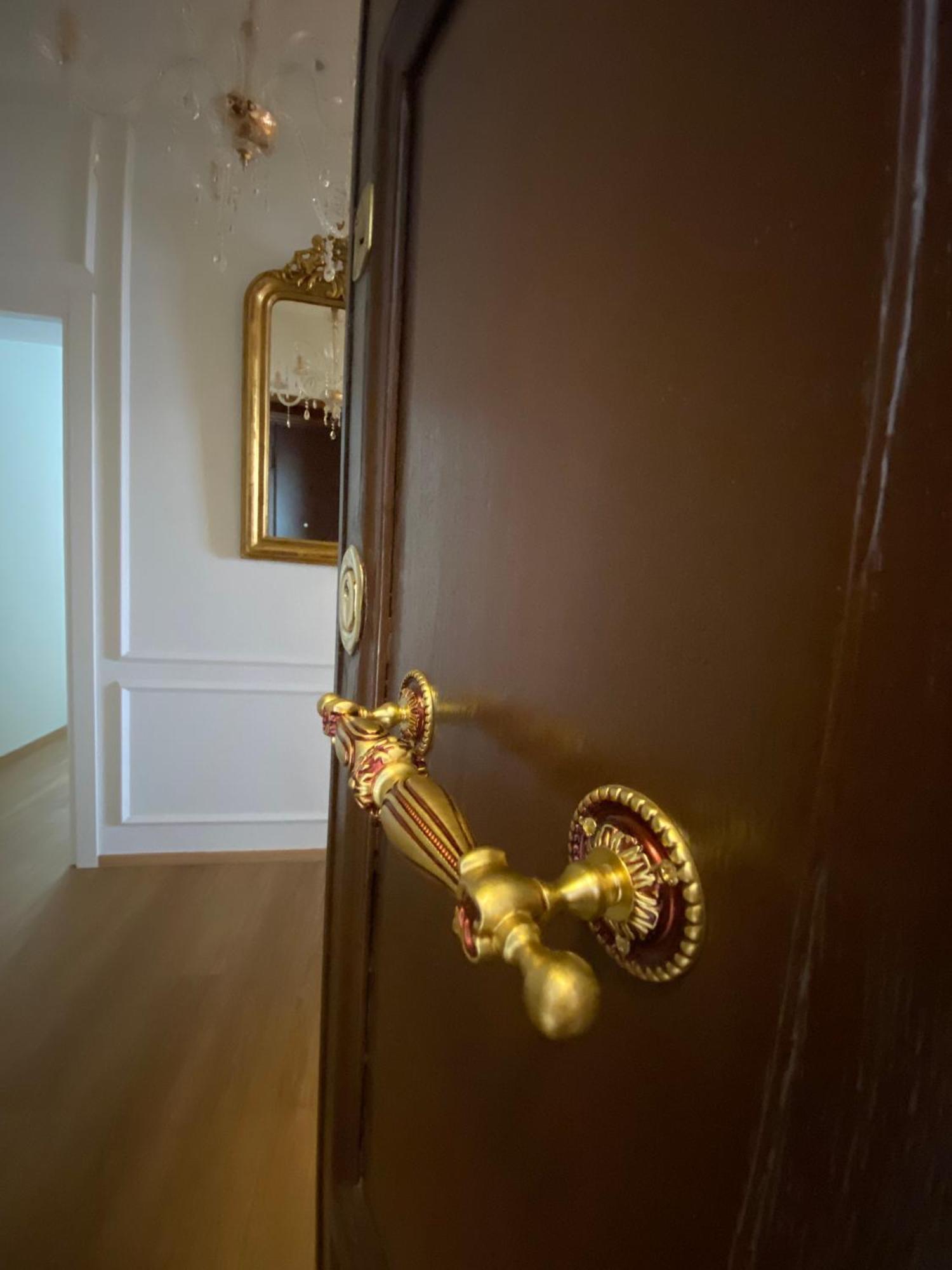 De Vince Suites - Luxury Rooms - Roma Termini エクステリア 写真