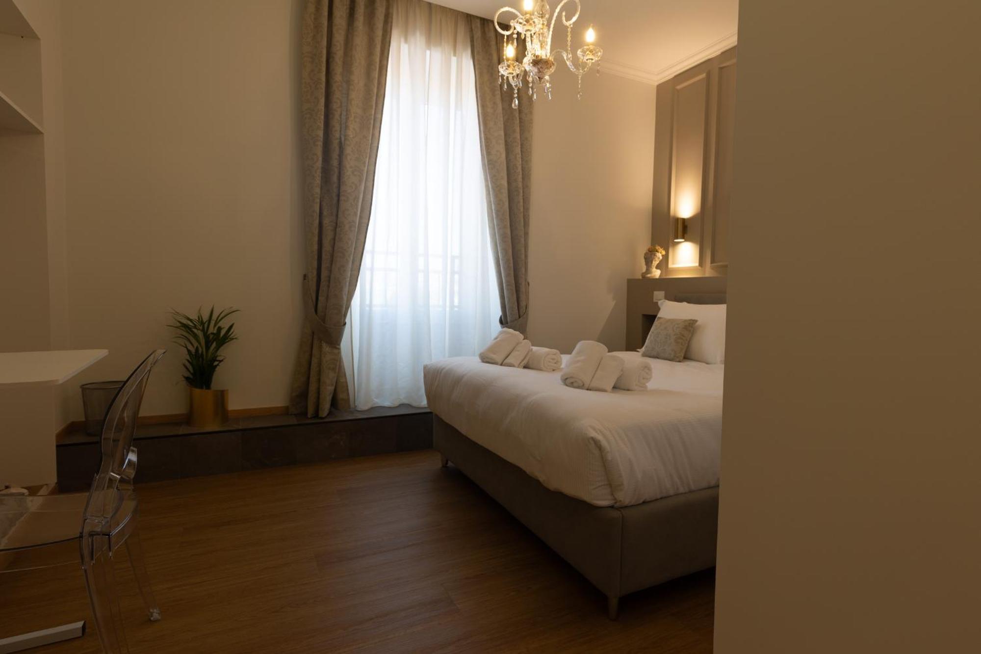 De Vince Suites - Luxury Rooms - Roma Termini エクステリア 写真