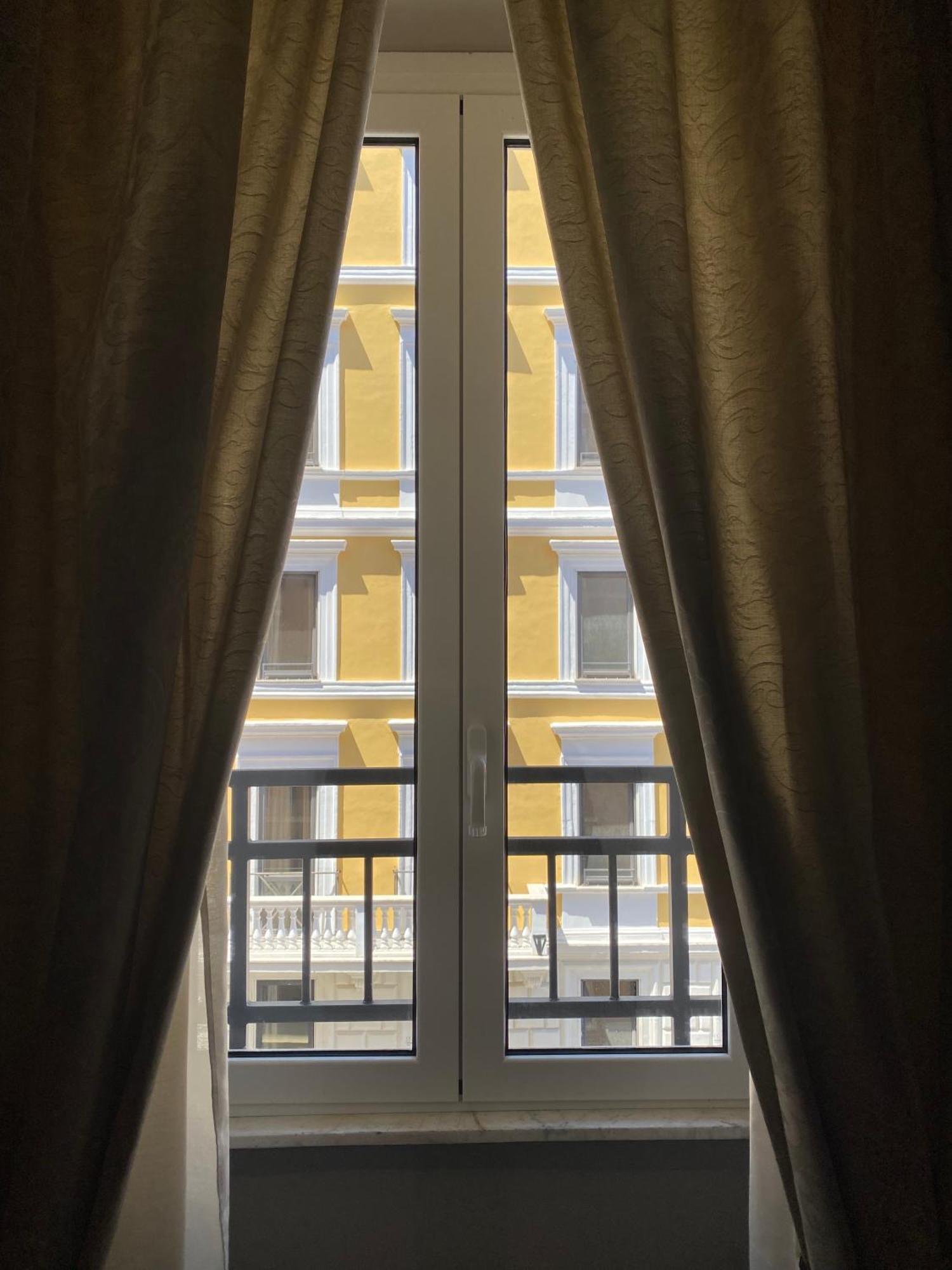 De Vince Suites - Luxury Rooms - Roma Termini エクステリア 写真